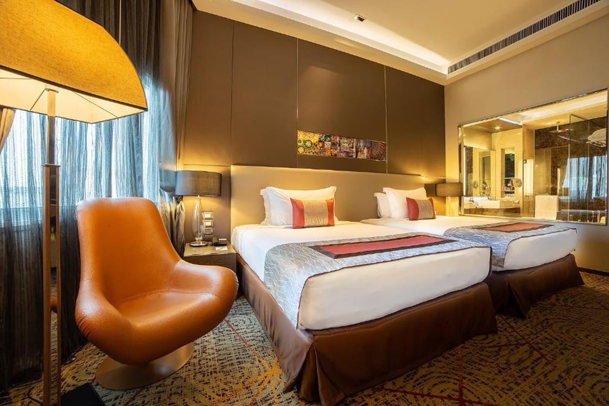 Graceland Bangkok By Grace Hotel - Sha Extra Plus Exterior foto