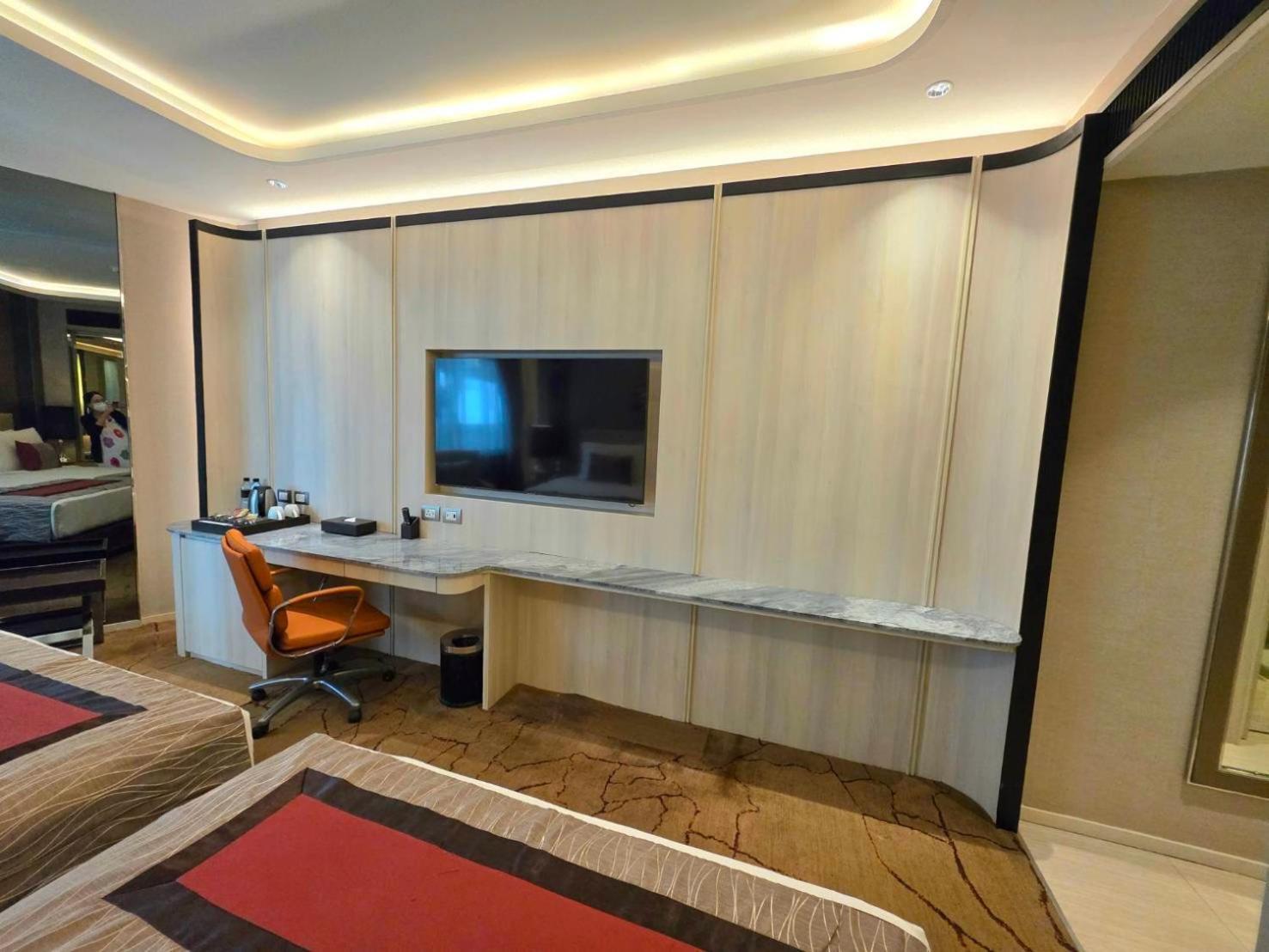 Graceland Bangkok By Grace Hotel - Sha Extra Plus Exterior foto