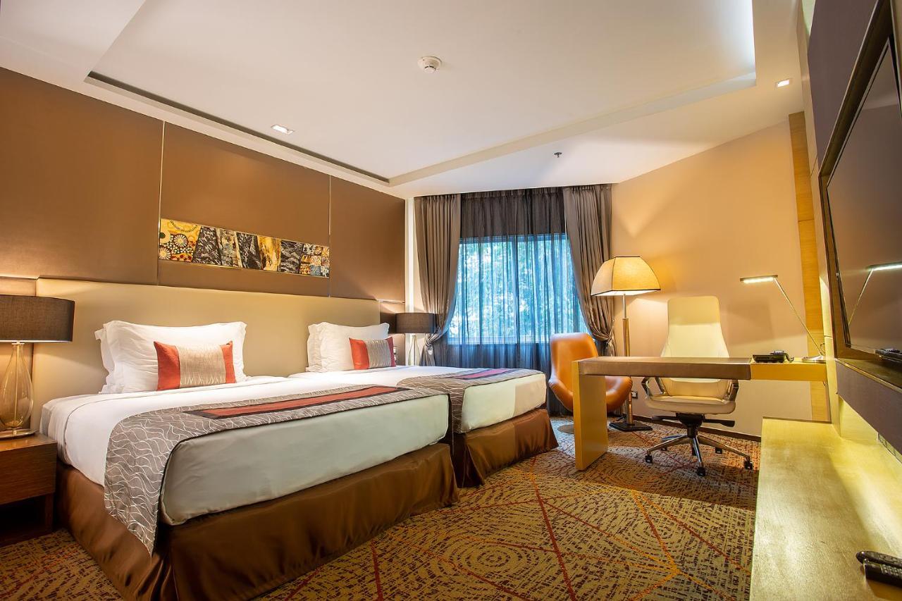 Graceland Bangkok By Grace Hotel - Sha Extra Plus Exterior foto