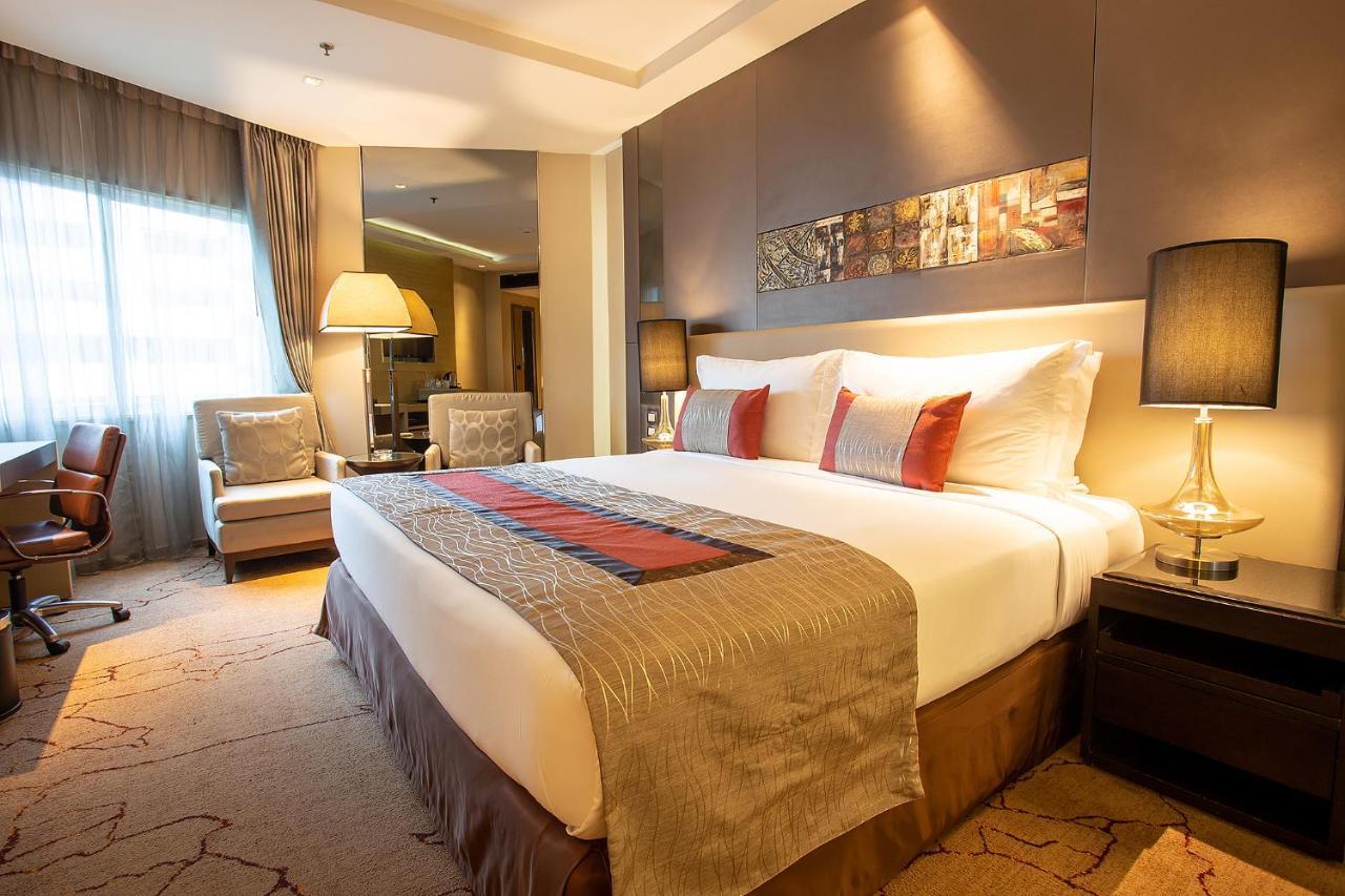 Graceland Bangkok By Grace Hotel - Sha Extra Plus Exterior foto