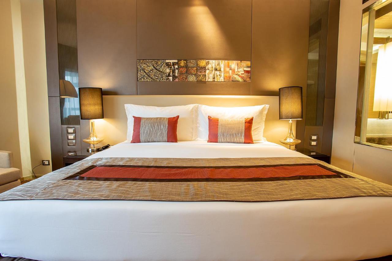 Graceland Bangkok By Grace Hotel - Sha Extra Plus Exterior foto